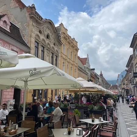 Radu's - Traditional Ultracentral In The Old Town *